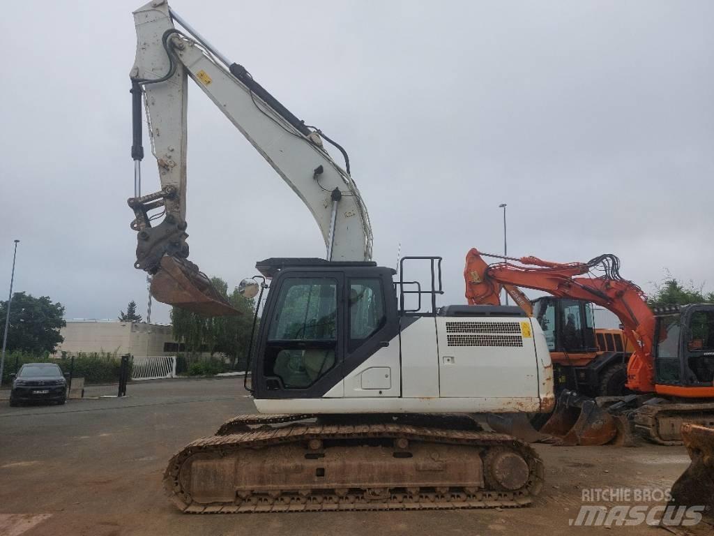 CASE CX 210 D Beltegraver