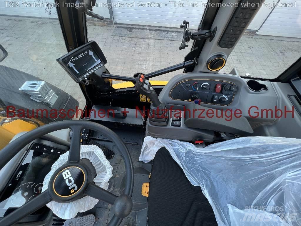 JCB TM320S -Demo- Teleskophjullastere