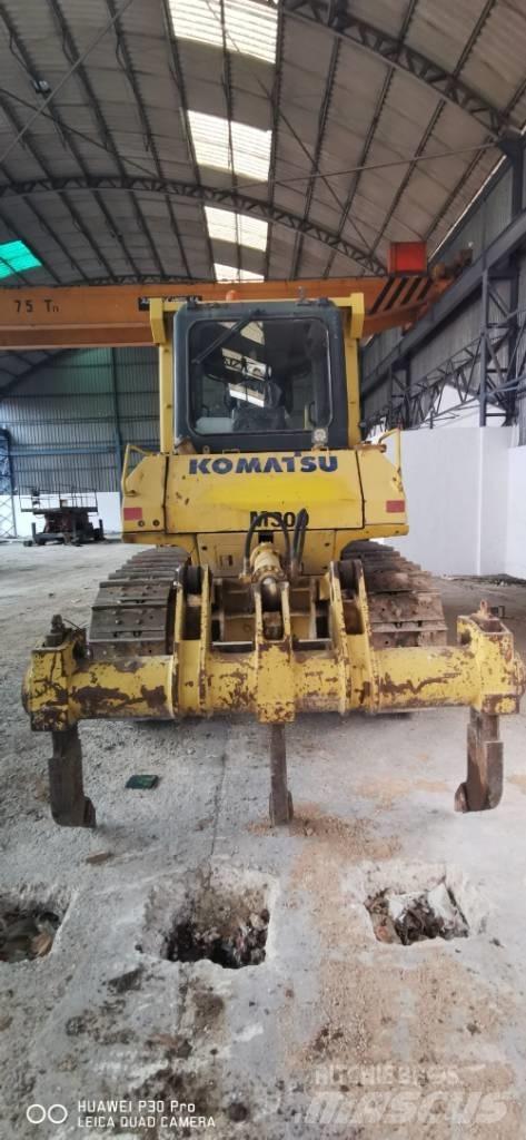 Komatsu DX 65 Dozere Beltegående