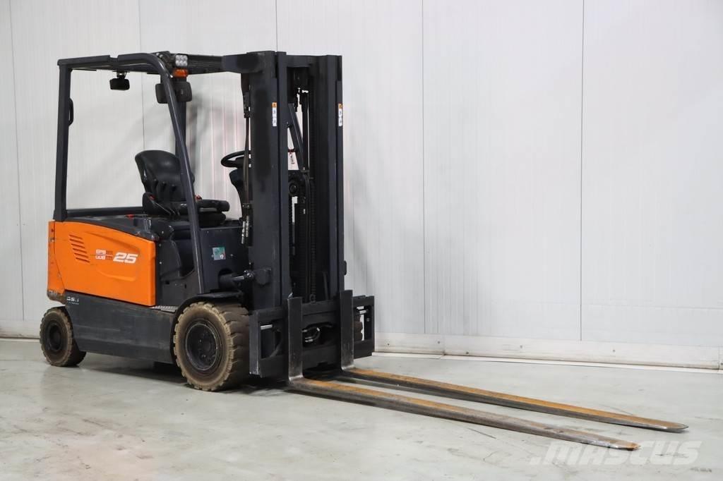 Doosan B25X-7 Elektriske trucker