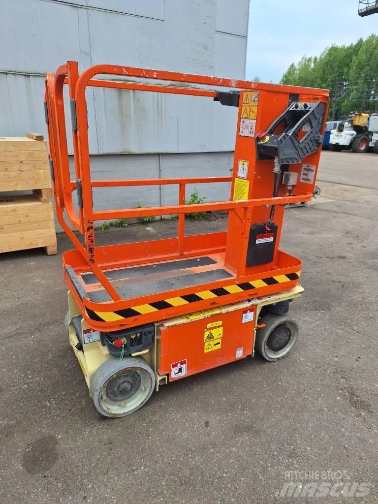 JLG 1230 ES Sakselifter