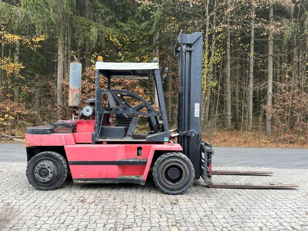 Clark DPL 60 Diesel Trucker