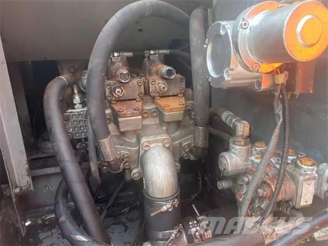 Hitachi EX120 Beltegraver