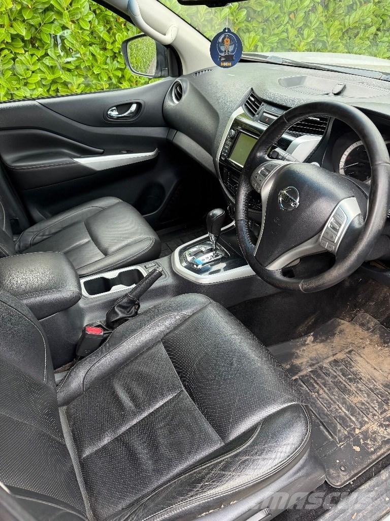 Nissan Navara Pickup/planbiler