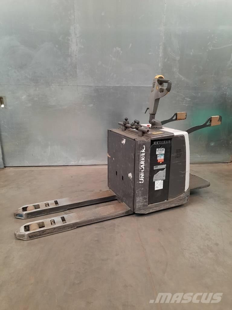UniCarriers 200PMR Lavtløftende truck med platform