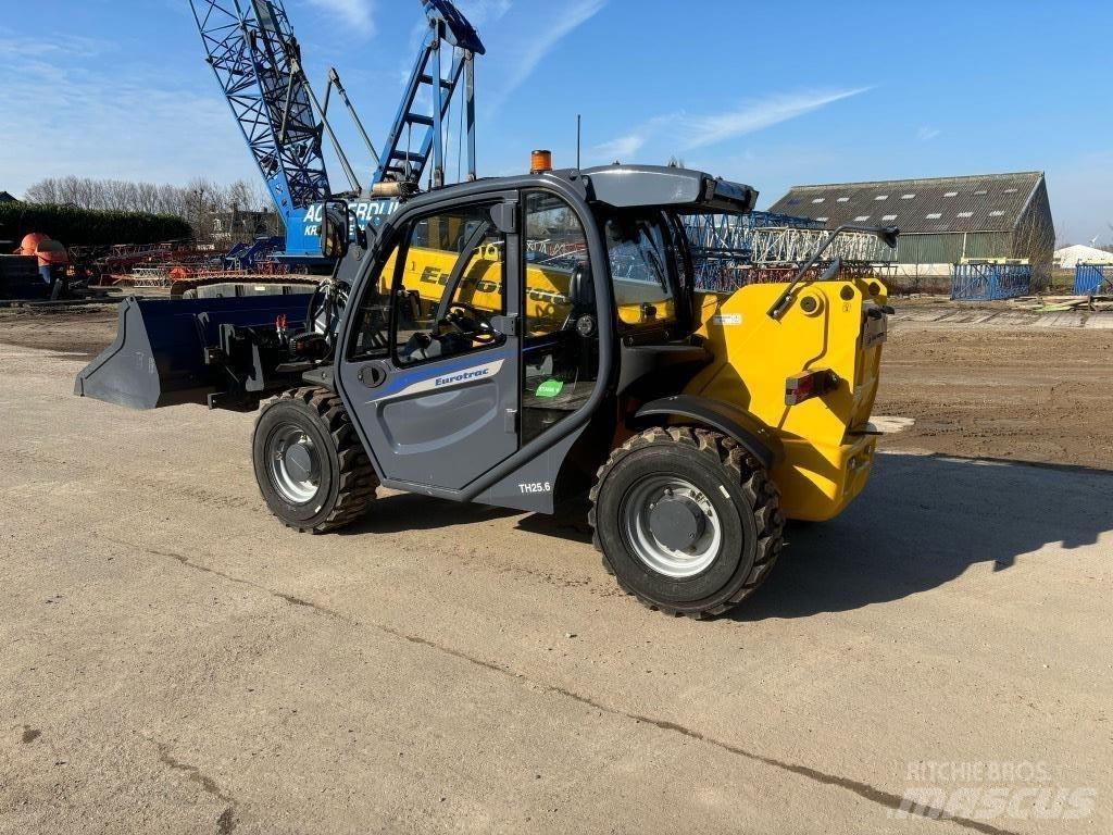 Eurotrac TH 25.6 Teleskoplastere