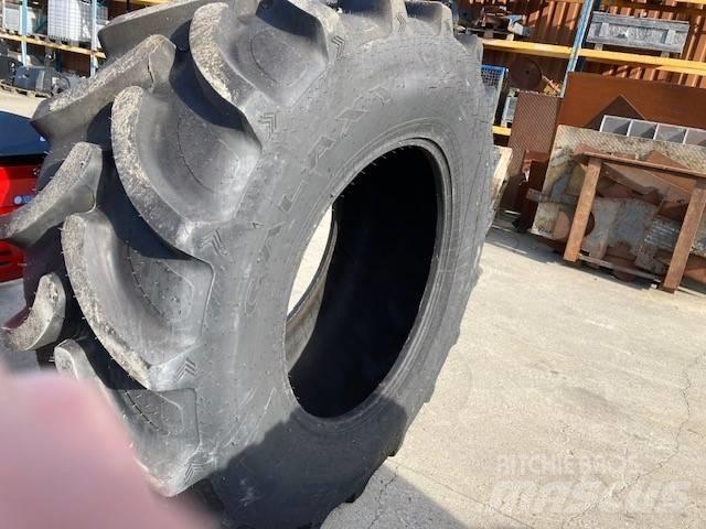 Galaxy 710/70R38 Dekk, hjul og felger