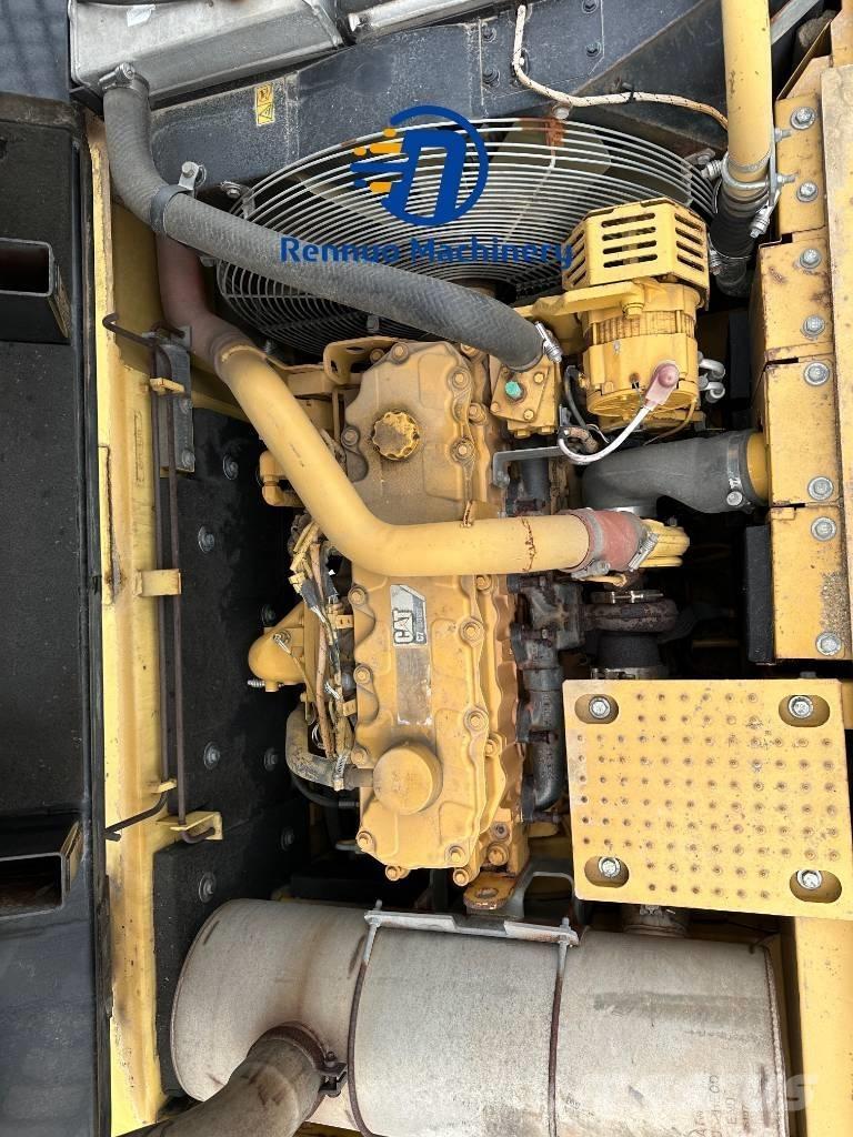 CAT 329D Beltegraver