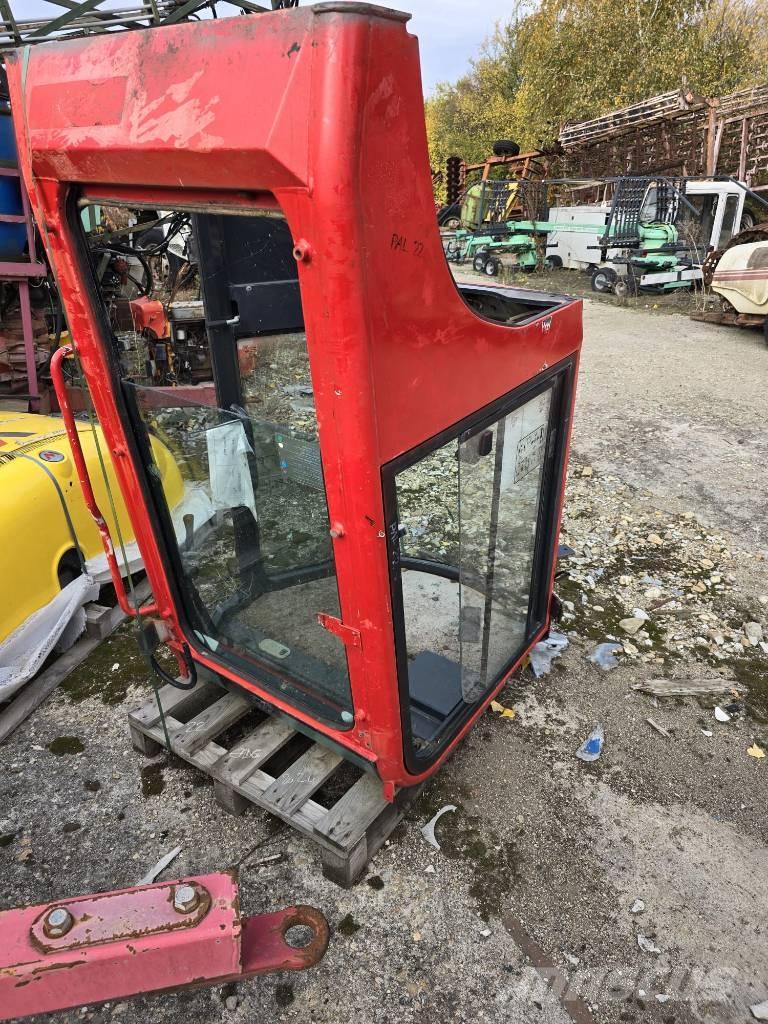 Yanmar Vio 25 Cabine Førerhus og Interiør