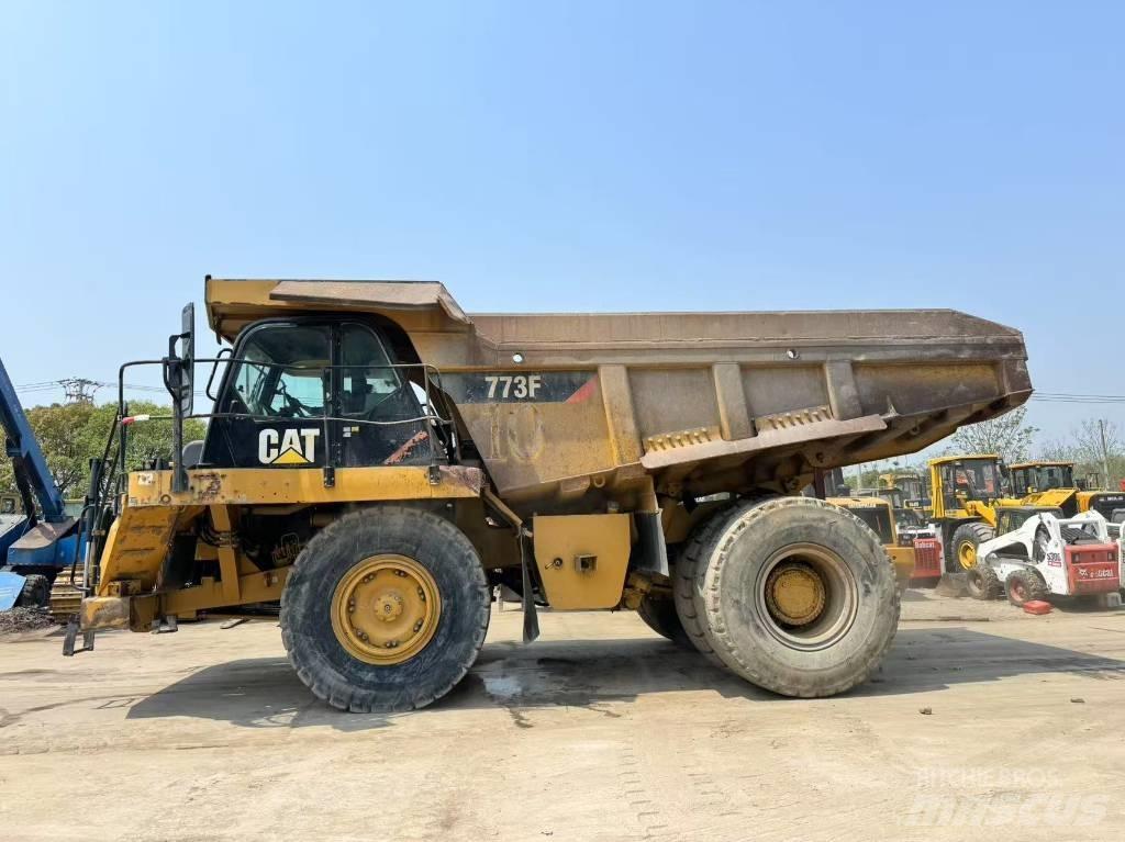 CAT 773 F Tipptrucker