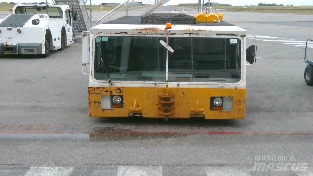  Douglas DC 11 Truck - Annet