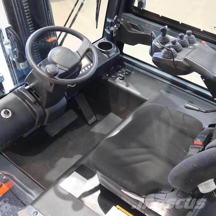 Toyota 8FBMT30 Elektriske trucker