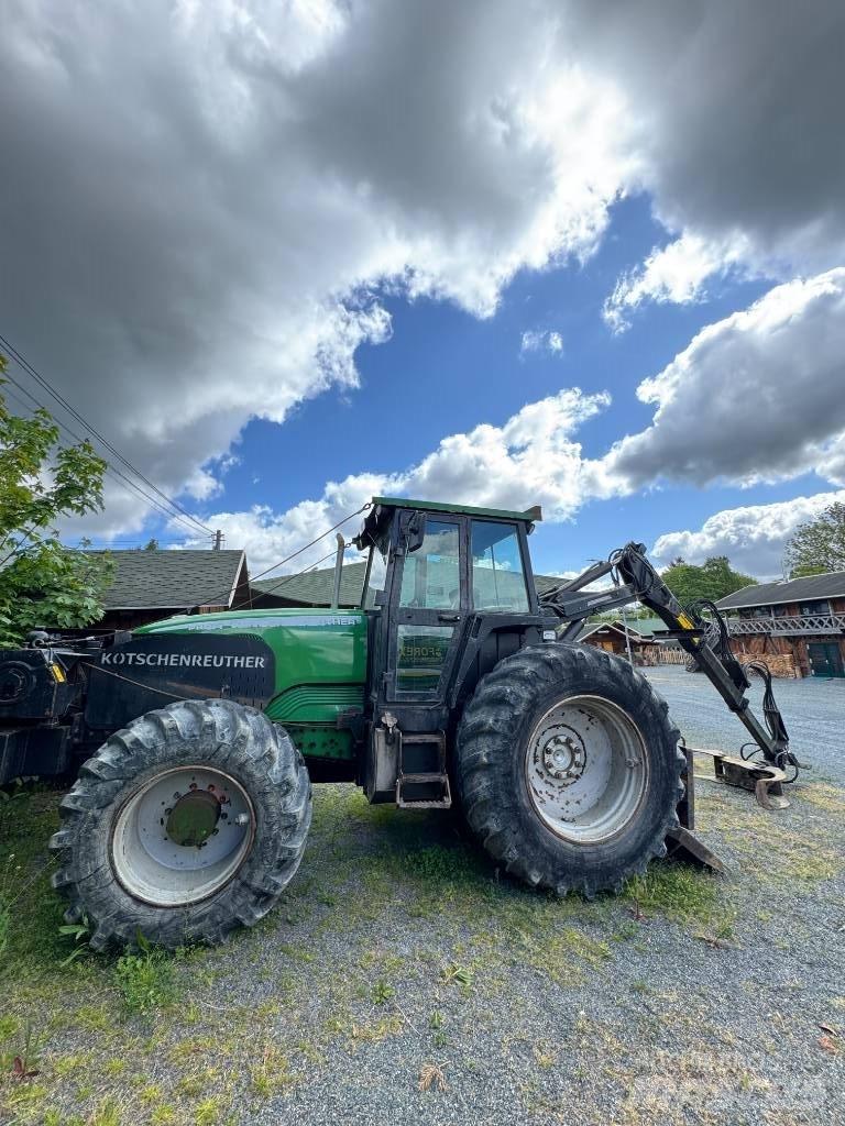 Kotschenreuther MW2 Traktor med skogsutstyr