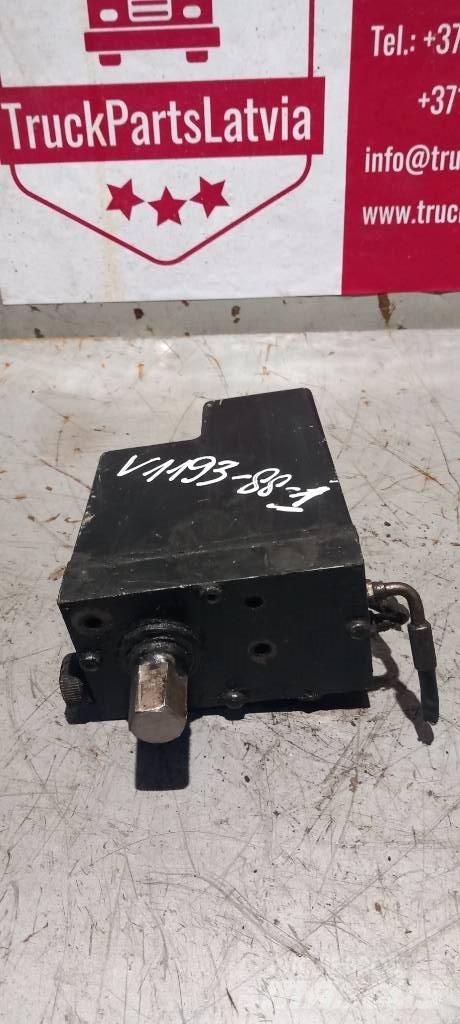 Volvo FH 12.  20917279 Hydraulikk