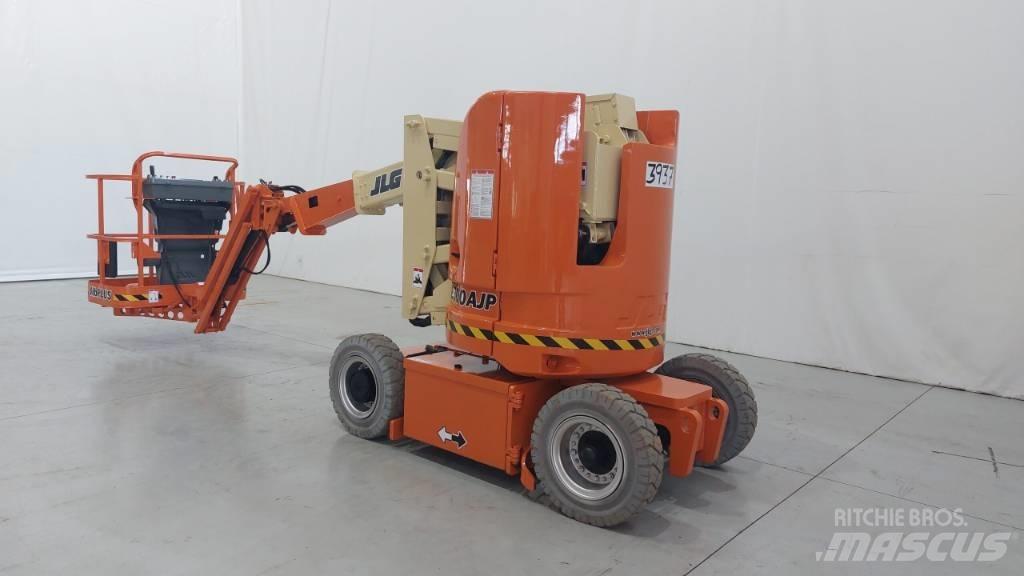 JLG E300AJP Leddede bomlifter
