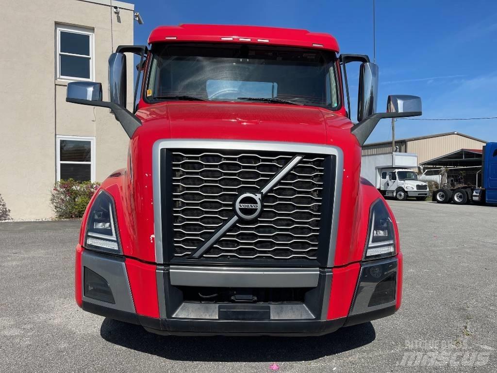Volvo VNL64T300 Trekkvogner