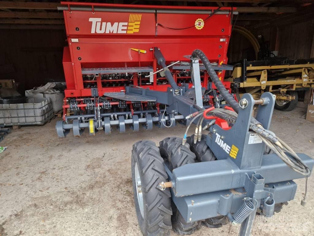 Tume Titan 3000 Kombinerte såmaskiner