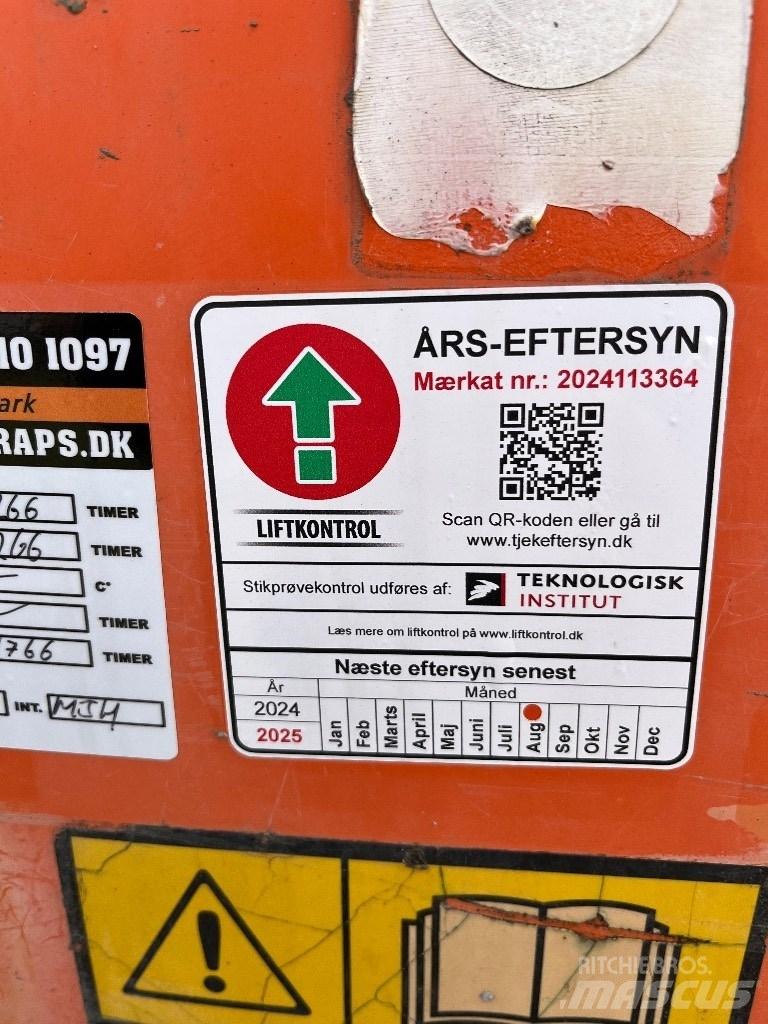 JLG 600 AJ Leddede bomlifter