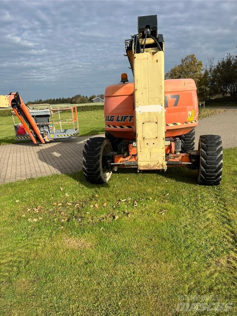 JLG 600 AJ Leddede bomlifter