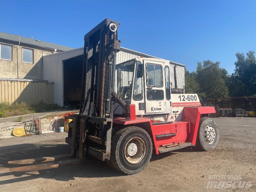Kalmar DC 12-600 Diesel Trucker
