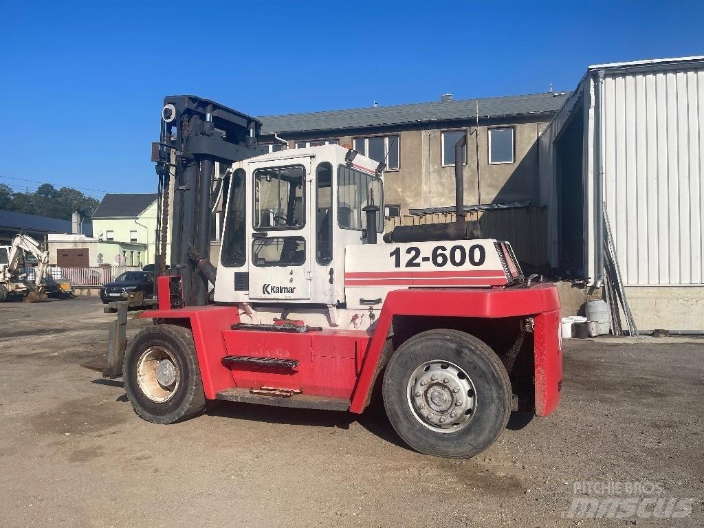 Kalmar DC 12-600 Diesel Trucker