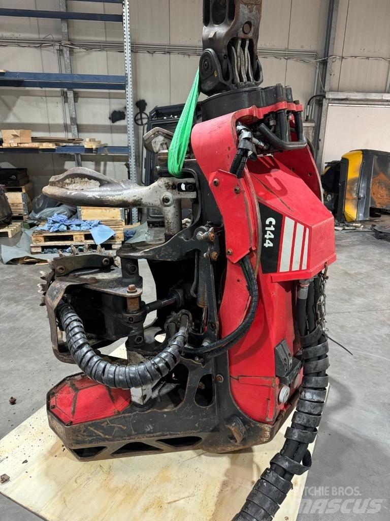 Komatsu C 144 Treknusere