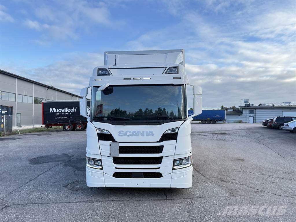 Scania P320 4X2 Skapbiler