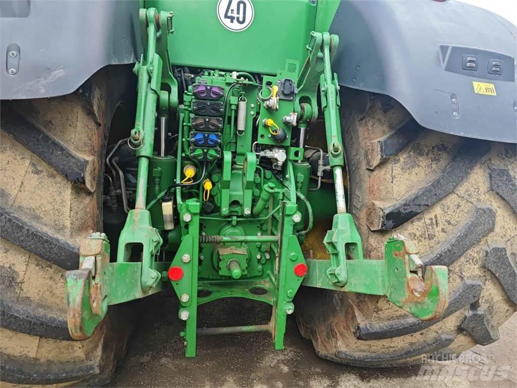 John Deere 8400R Traktorer