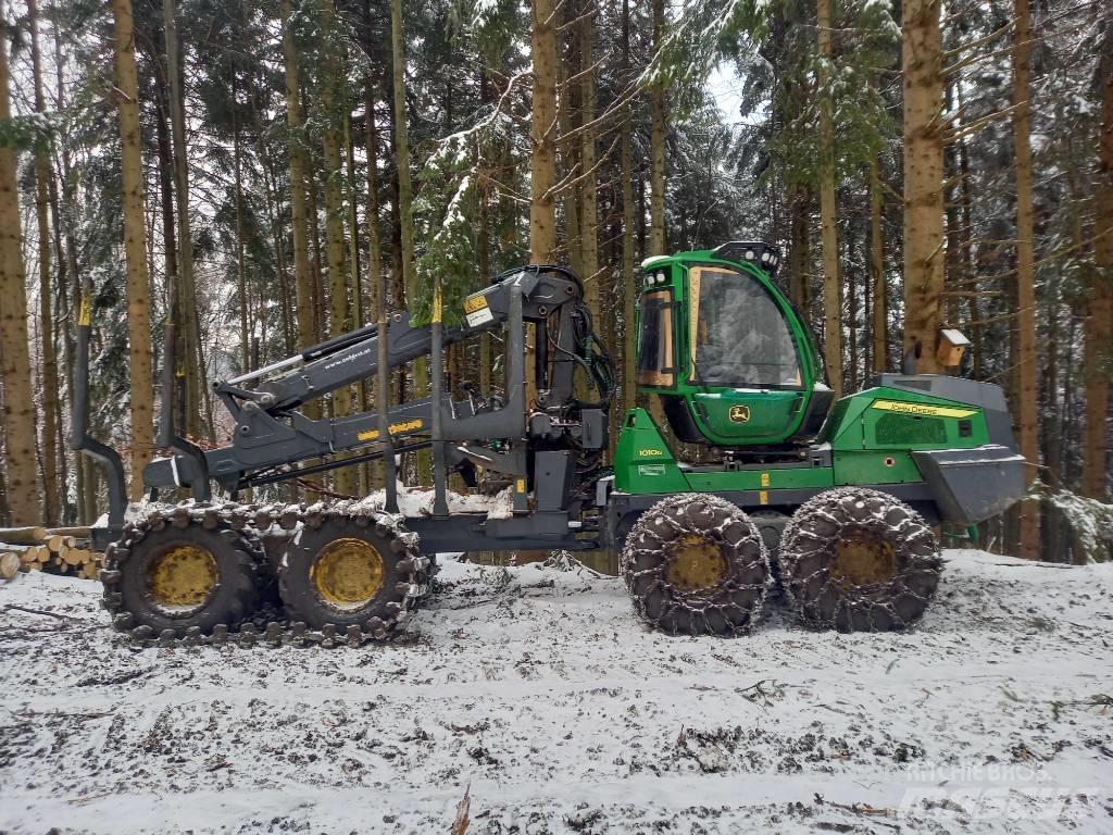 John Deere 1010 G Lassbærere
