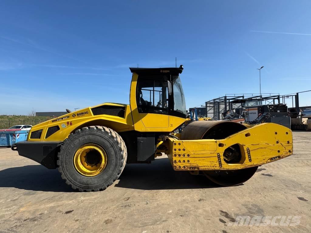 Bomag BW 226 BVC-5 Valsetog