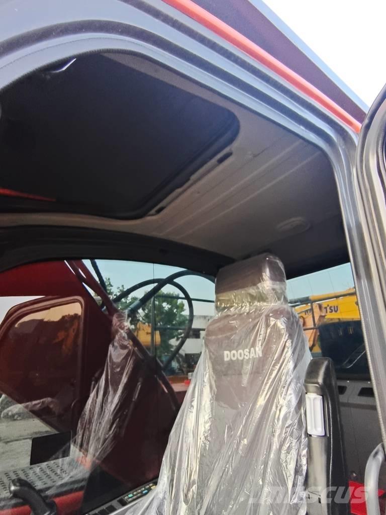 Doosan DX 225 LC-9C Beltegraver