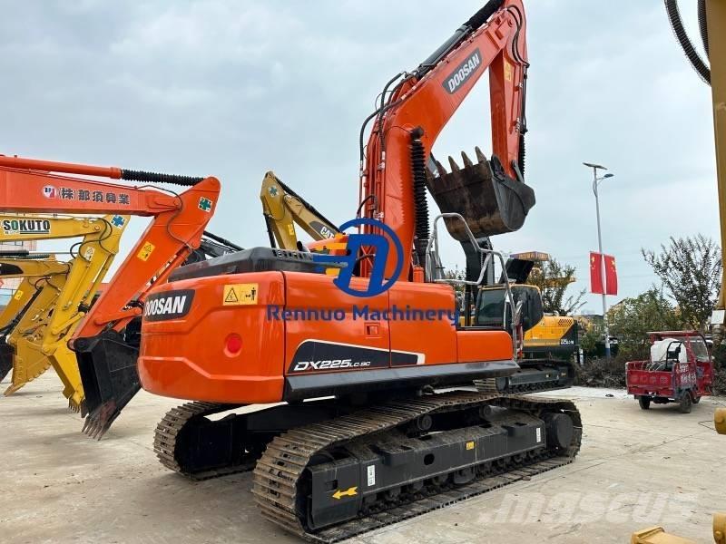 Doosan DX 225 LC-9C Beltegraver