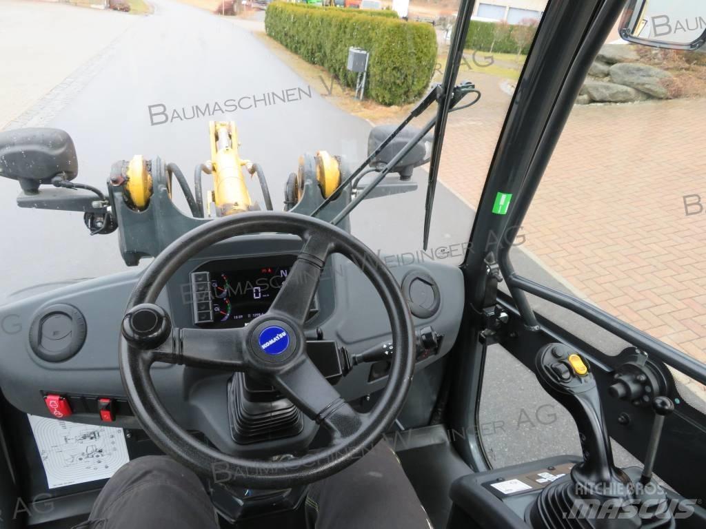Komatsu WA 70M Hjullastere