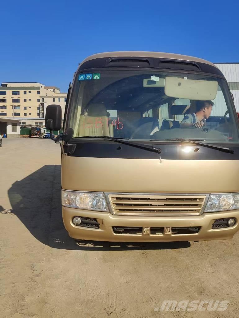 Toyota Coaster Intercity busser
