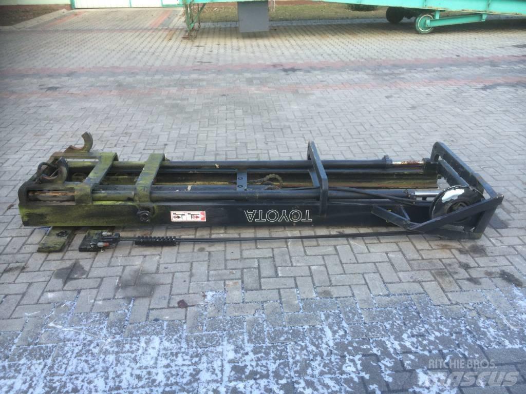 Toyota 6FD25 M-0240 Skyvemast trucker