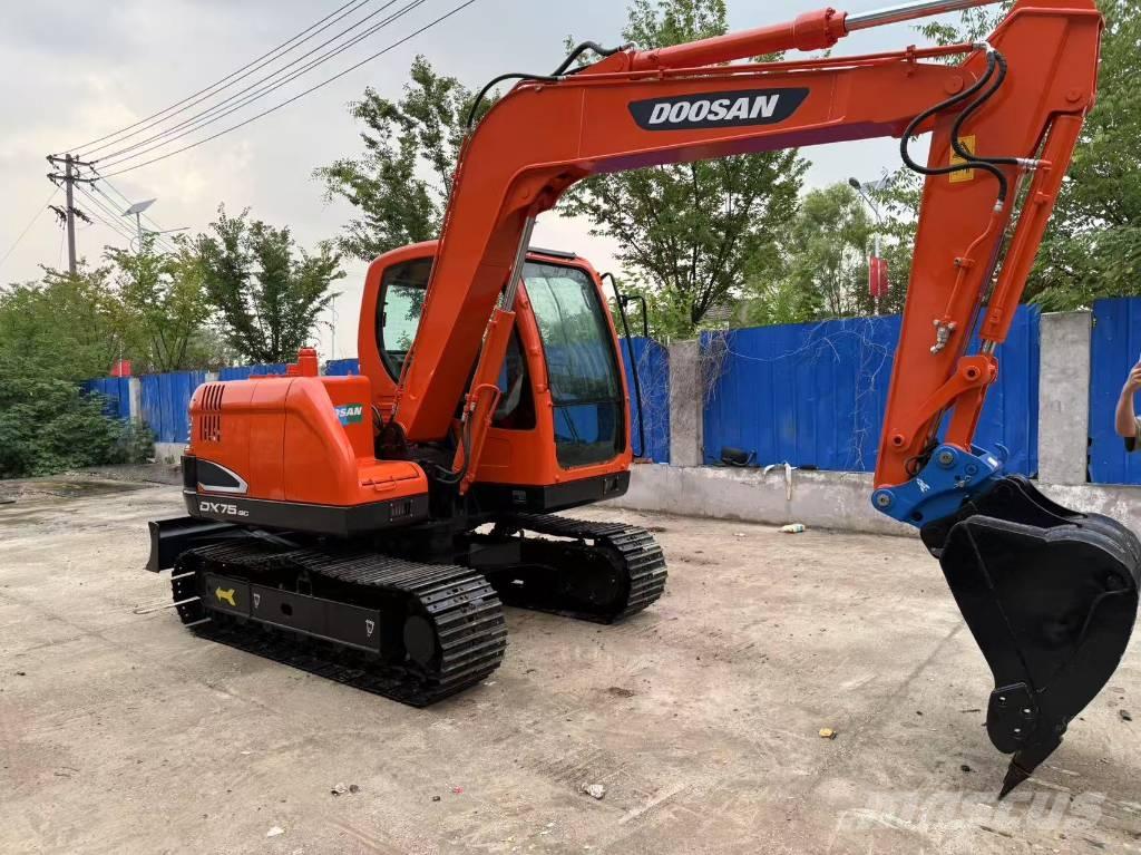 Doosan DX 75 Beltegraver