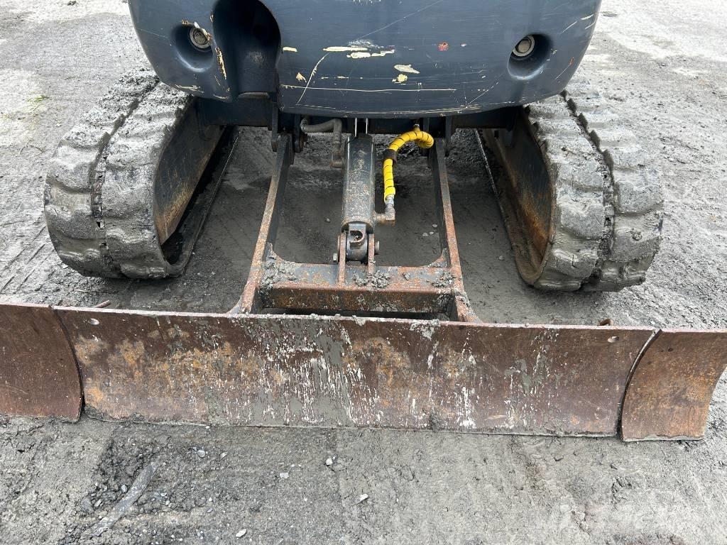 Kobelco SK 17 SR Minigravere <7t