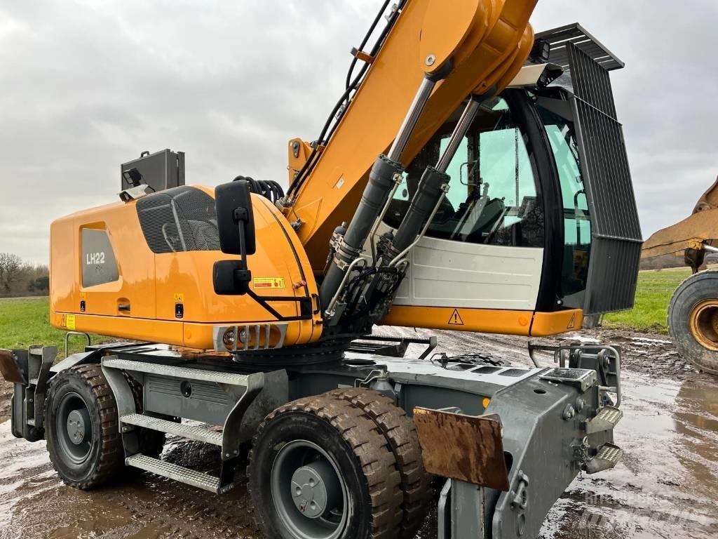 Liebherr LH 22 Gravemaskiner for avfallshåndtering