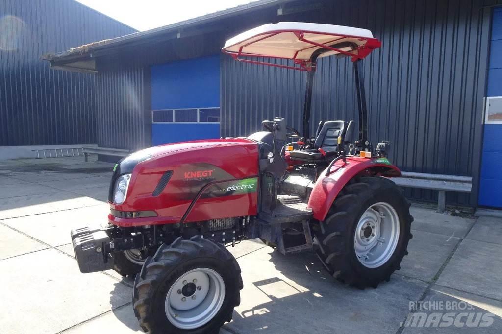 Knegt 404G2E . Traktorer