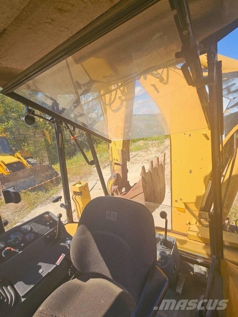 CAT 428 C Traktorgravere