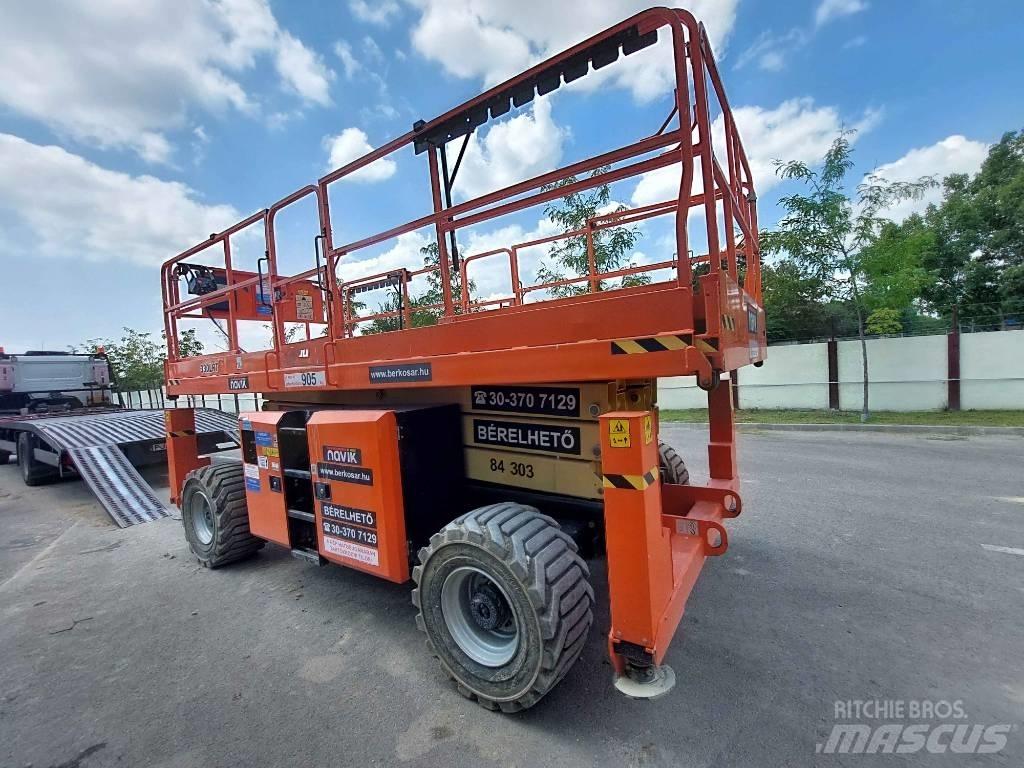 JLG 330 LRT Sakselifter