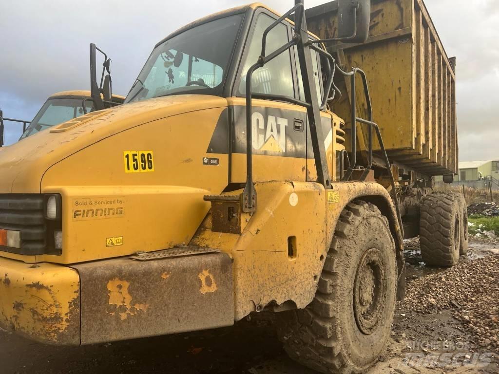 CAT 730 Rammestyrte Dumpere