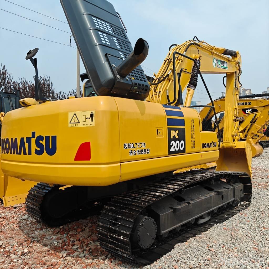 Komatsu 200-8 Beltegraver