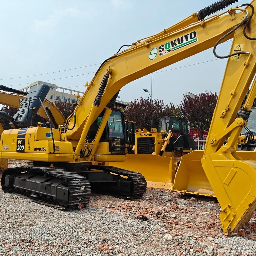 Komatsu 200-8 Beltegraver
