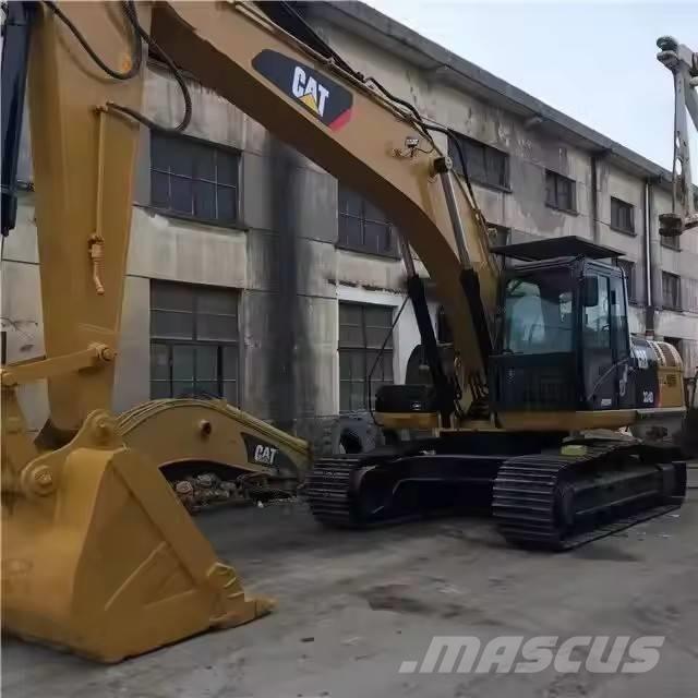 CAT 324 D Beltegraver