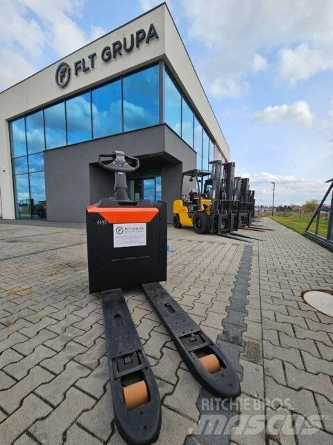 BT LPE 200 Lavtløftende truck med platform
