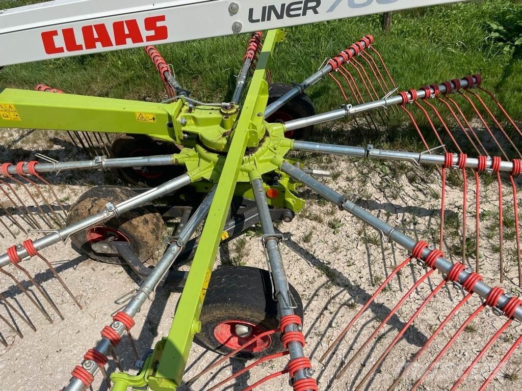 CLAAS Liner 700 Svanser