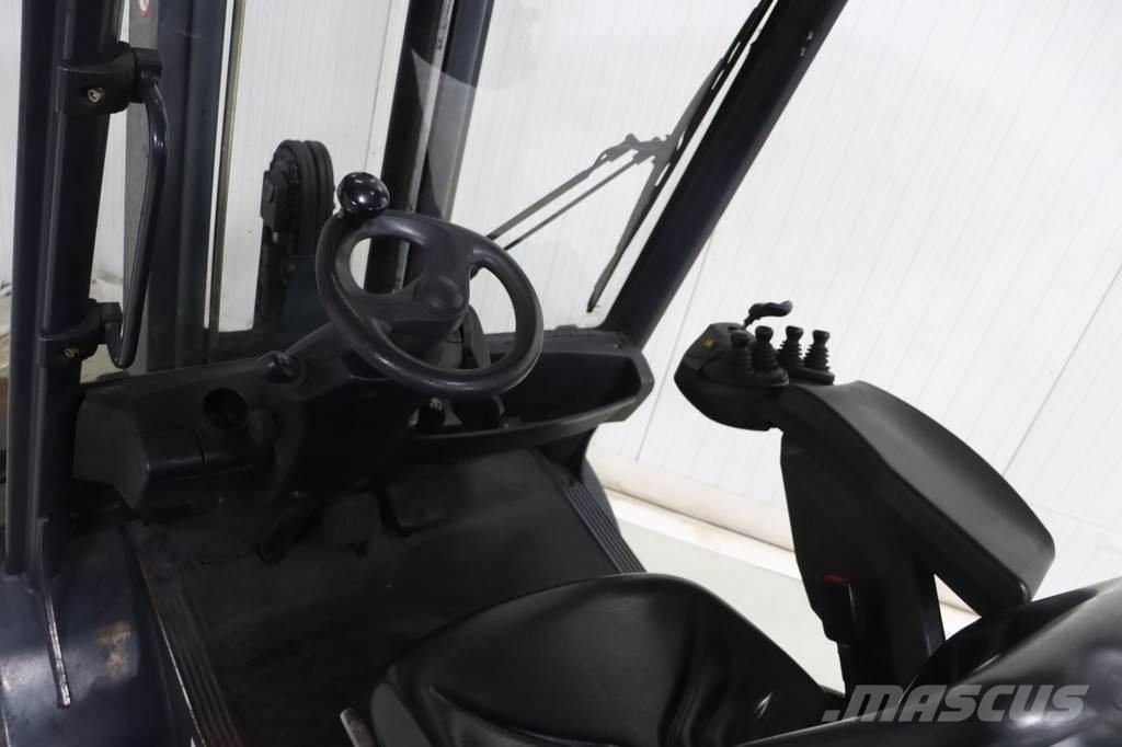 Linde H30D Diesel Trucker