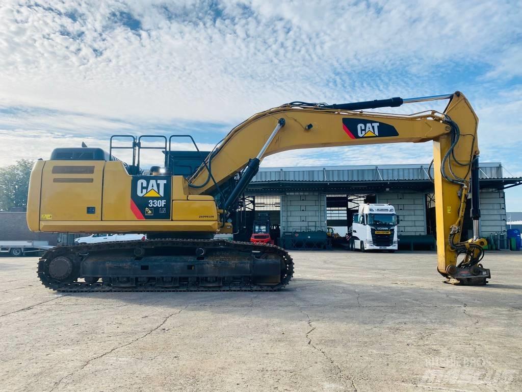 CAT 330 fln Beltegraver