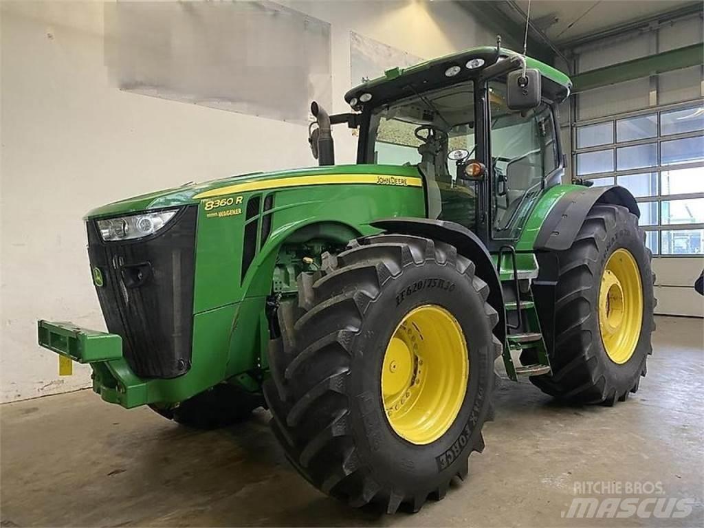 John Deere 8360R Traktorer